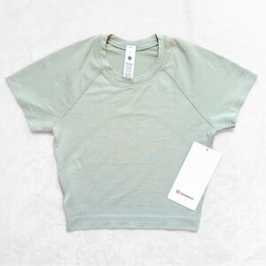 NWT Lululemon Striped Swiftly Cropped SS 2.0 – Fog Green/White – Size 4 (RARE)